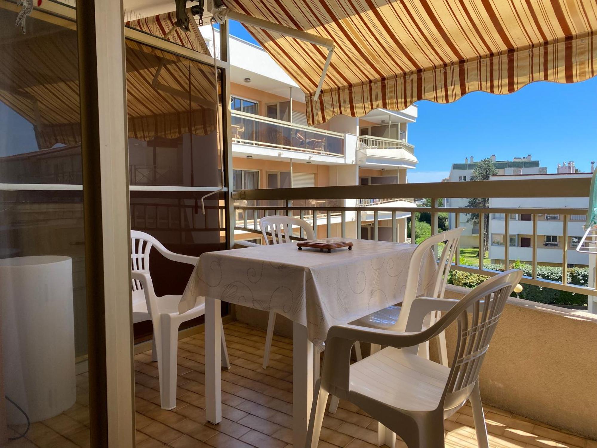 Apartment Superior Santa Cruz Σαιντ-Μαξίμ Εξωτερικό φωτογραφία