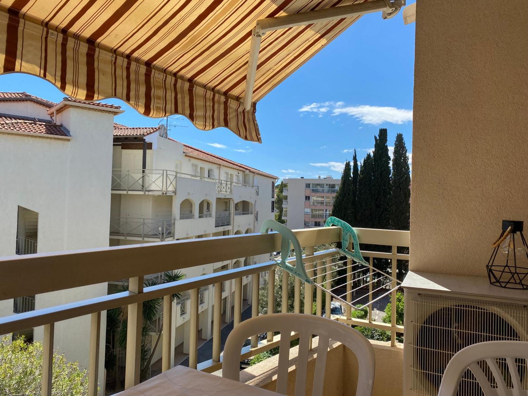 Apartment Superior Santa Cruz Σαιντ-Μαξίμ Εξωτερικό φωτογραφία